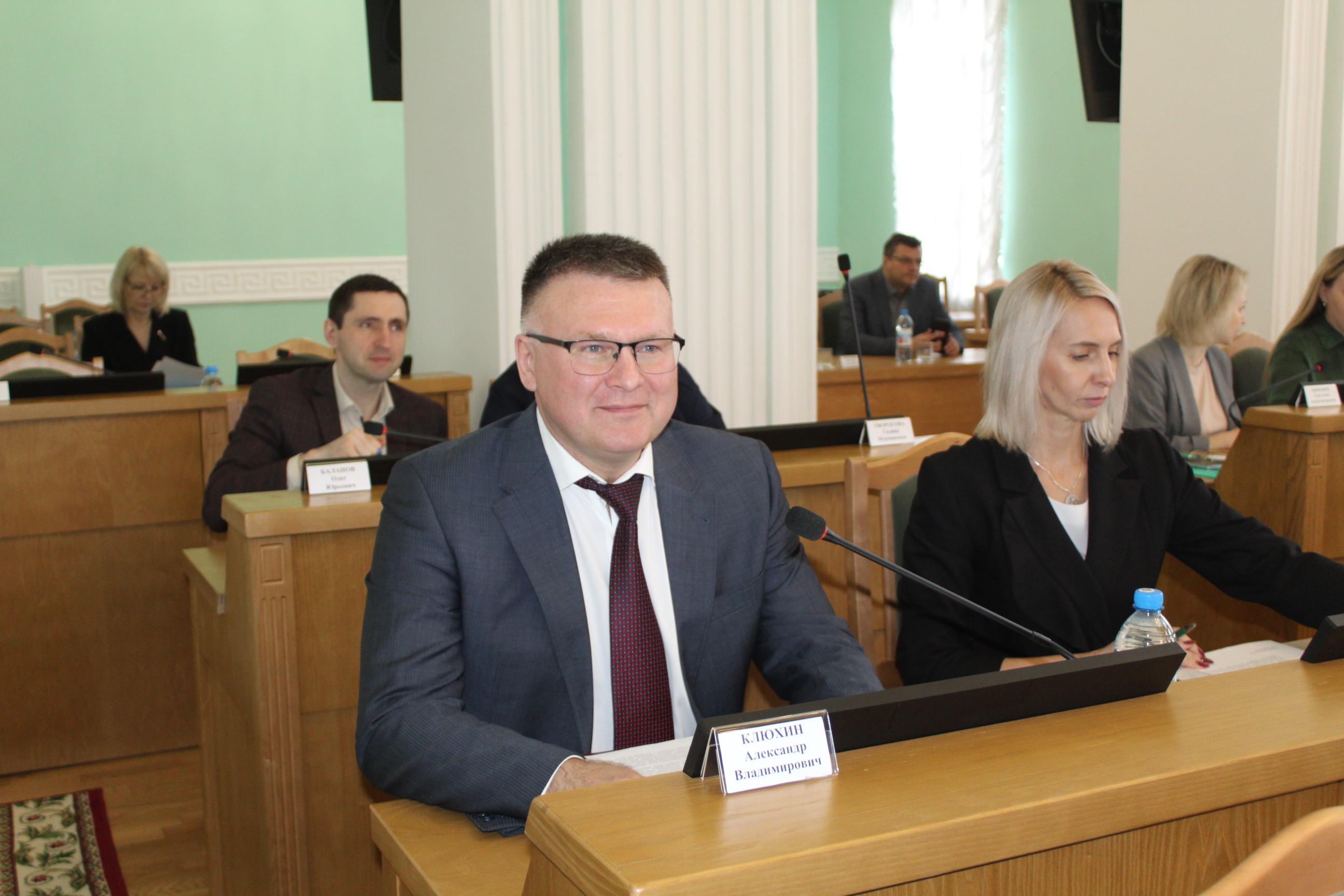 Отчет о деятельности КСП г. Омска за 2023 год рассмотрен на заседании Омского городского Совета 17.04.2024