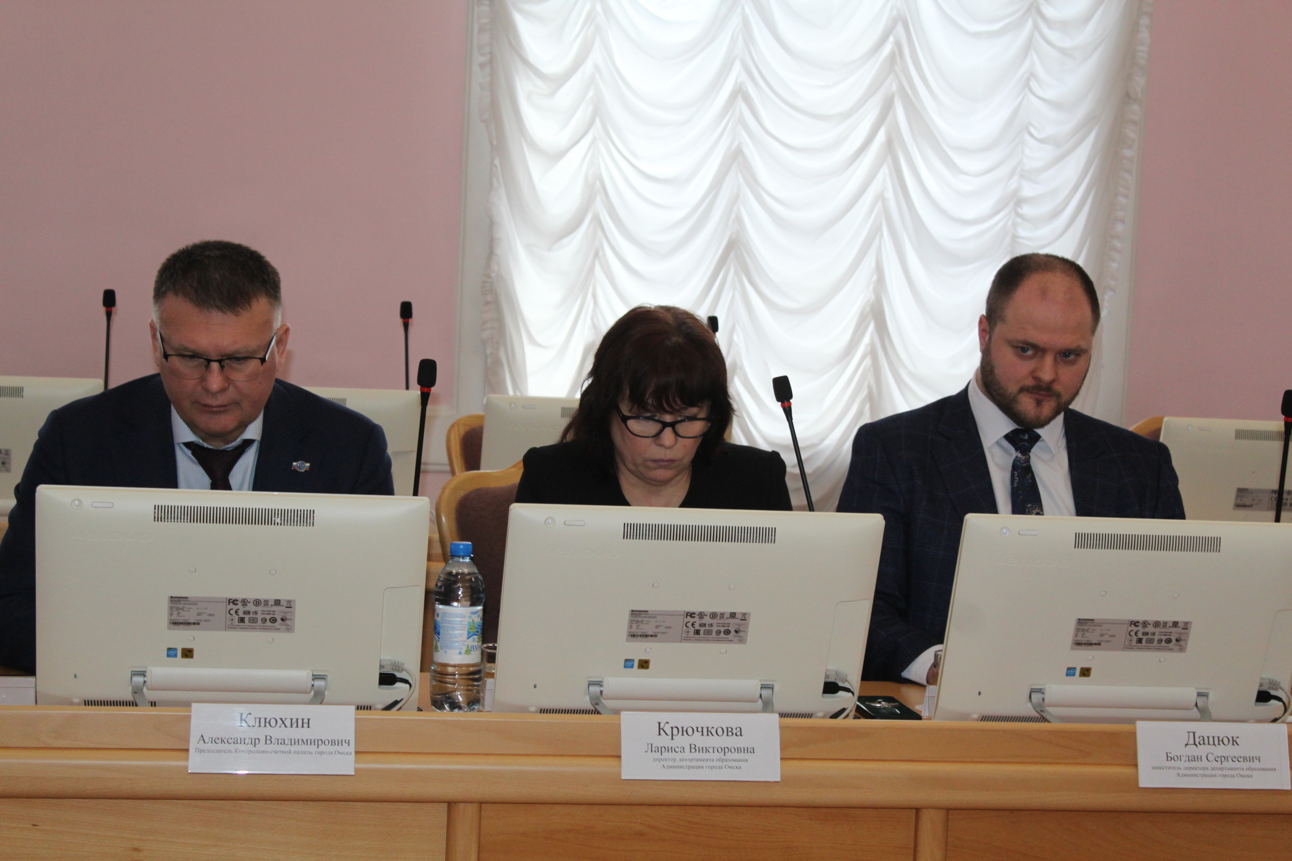 Участие Председателя КСП г. Омска в заседании комитета Омского городского Совета по социальным вопросам 16.01.2025