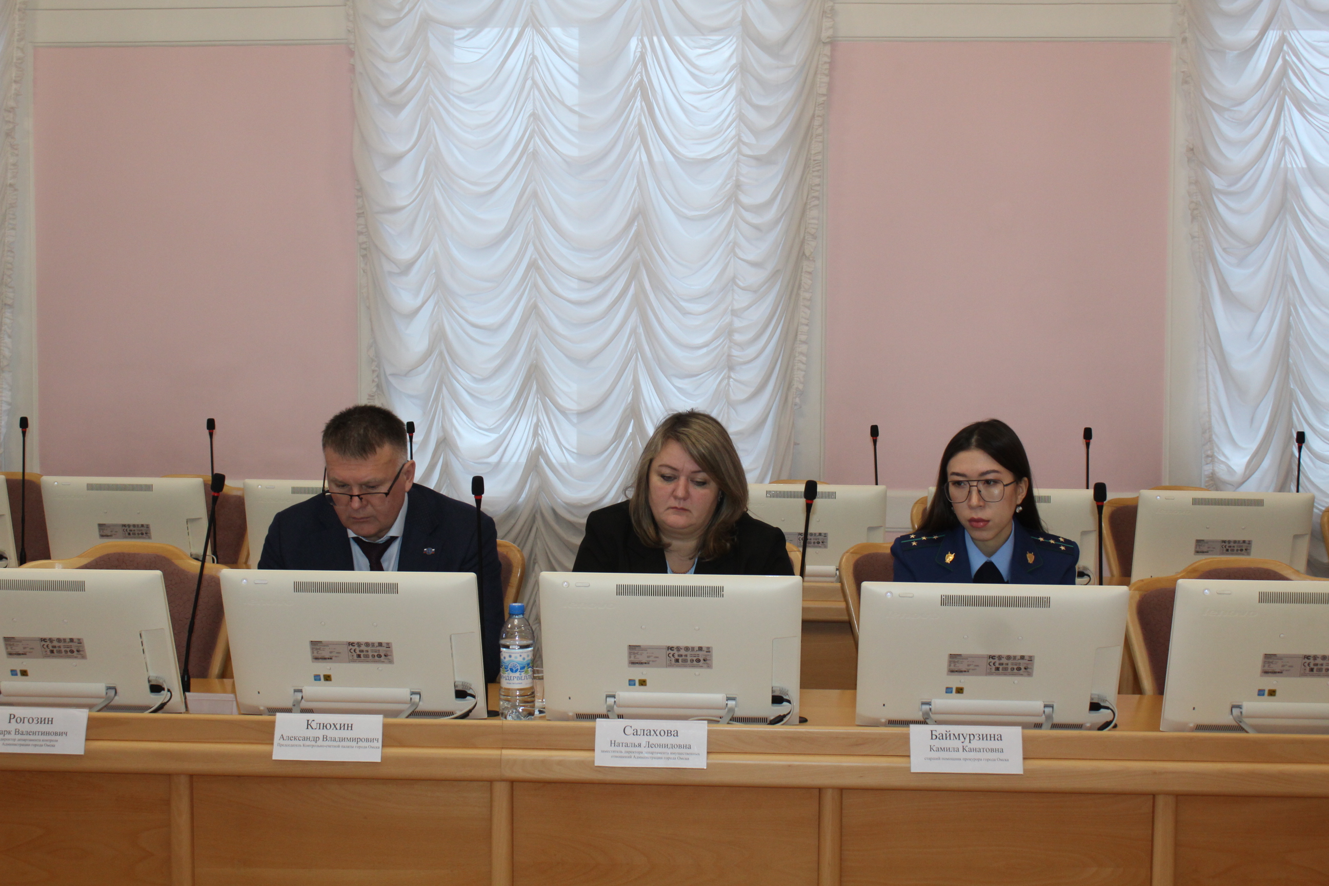Участие Председателя КСП г. Омска в заседании комитета Омского городского Совета по вопросам экономического развития 16.01.2025
