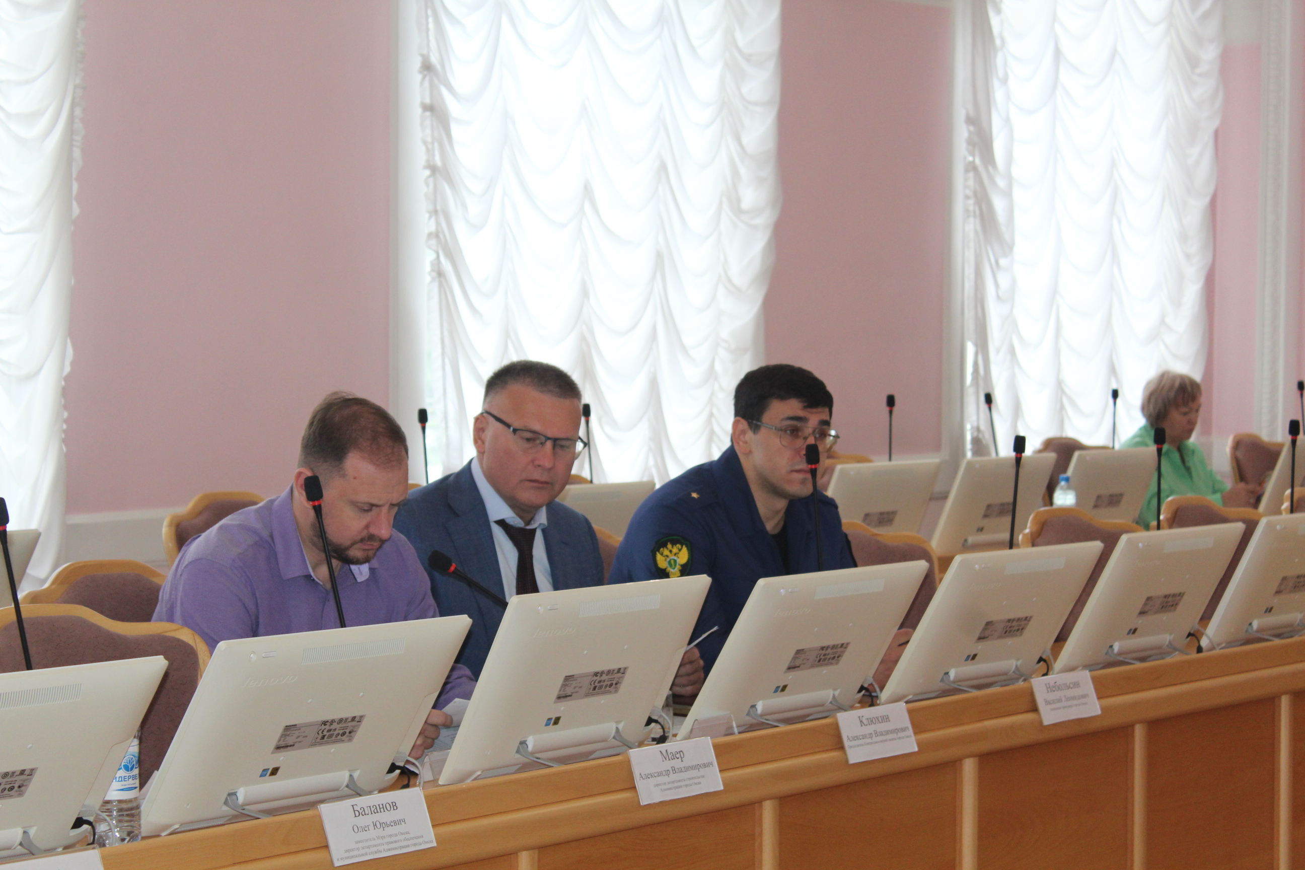 Участие Председателя КСП г. Омска в заседании комитета Омского городского Совета по вопросам экономического развития 05.06.2025