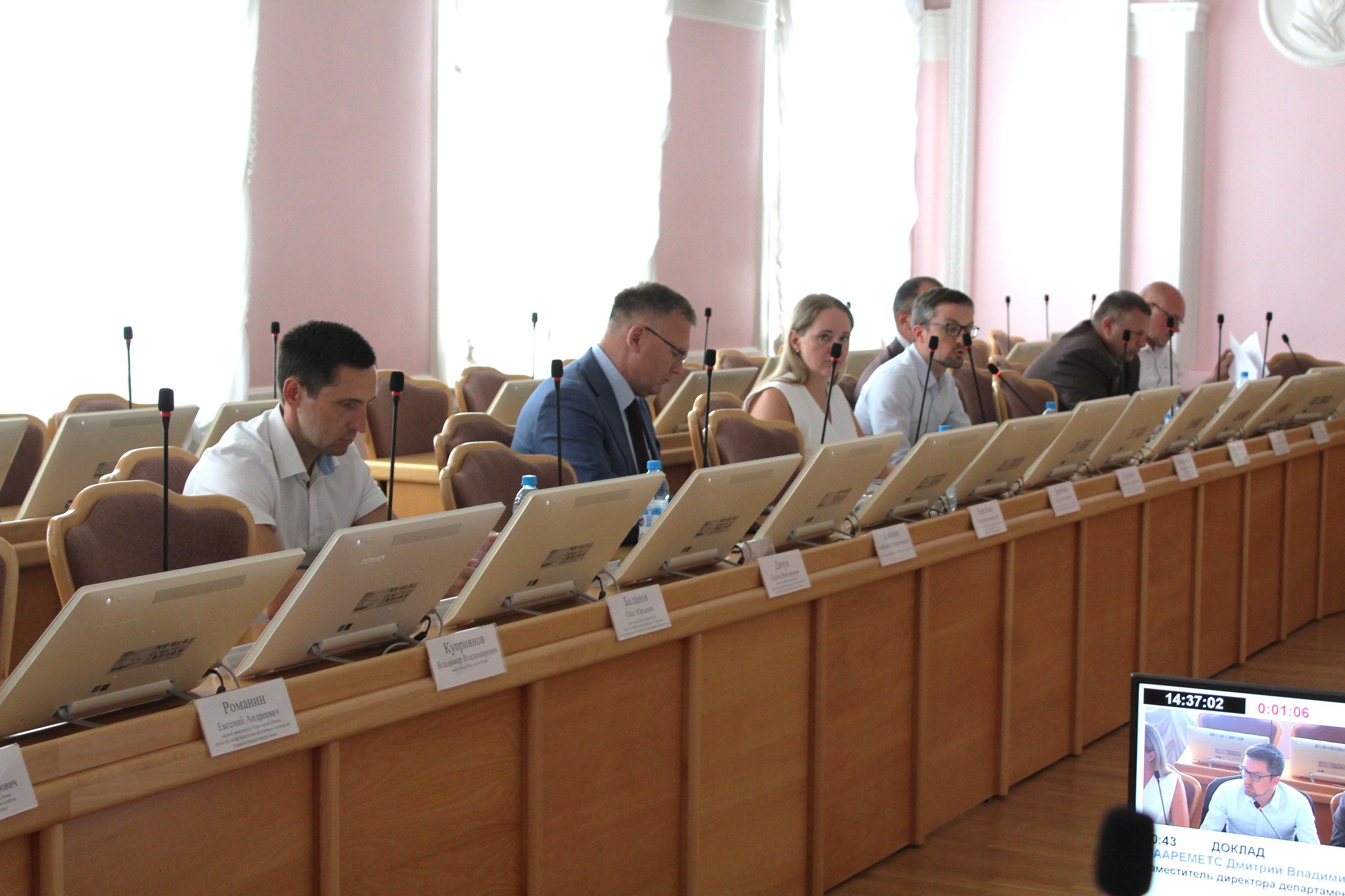 Участие Председателя КСП г. Омска в заседании комитета Омского городского Совета по вопросам градостроительства, архитектуры и землепользования 08.07.2026