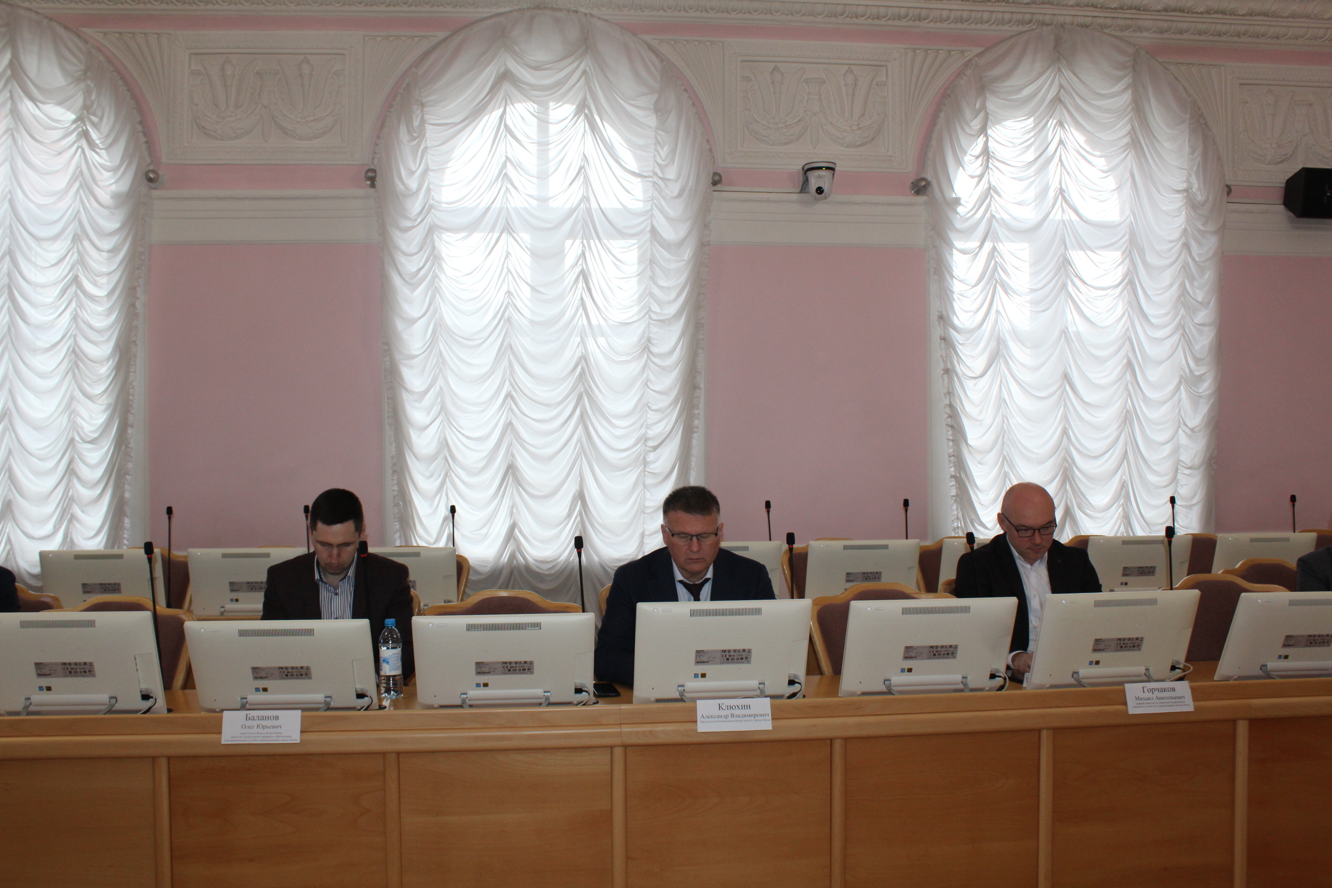Участие Председателя КСП г. Омска в заседании комитета Омского городского Совета по муниципальной собственности 18.03.2025